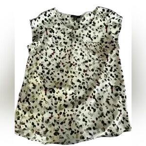 Dalia sleeveless blouse white with purple dots size small